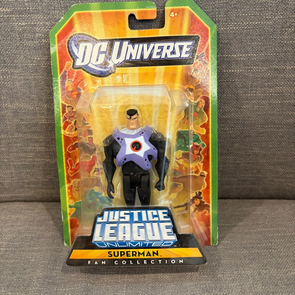 DC Universe Justice League Unlimited Superman Fan Collection 4” Figure